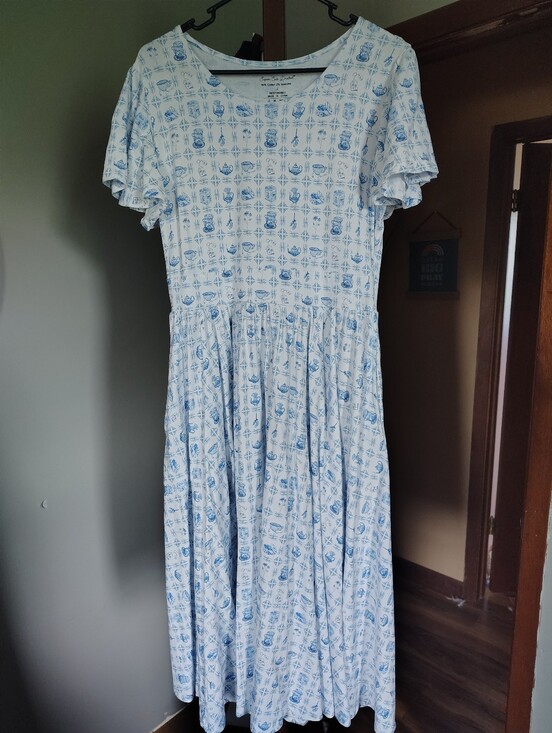 Super Cute Dresses Dresses & Skirts - SOLD Super Cute Dresses By Ringger